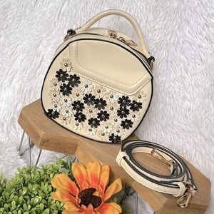 Urban Expressions Floral Crossbody